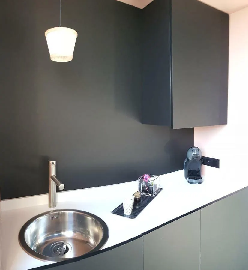 La Villa Des Champs Lille Homestay